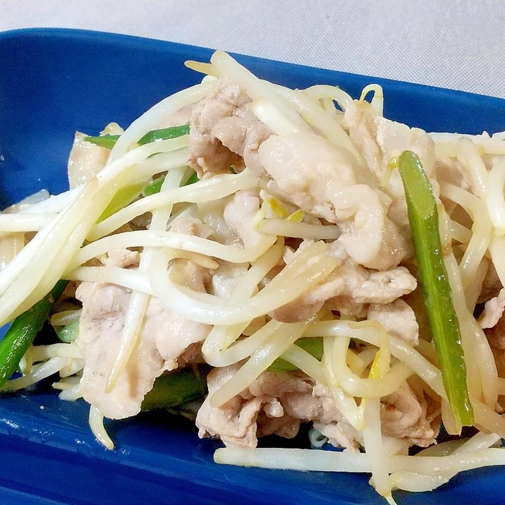 豚ばら肉とにんにくの芽ともやしの炒め物++